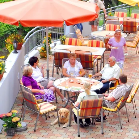 Hotel Am Selteltor 3*
