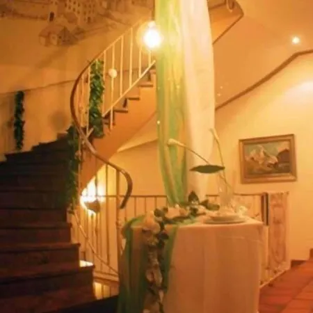 Hotel Am Selteltor 3*