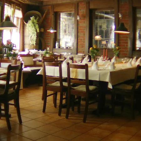 Otel Am Selteltor Wiesensteig