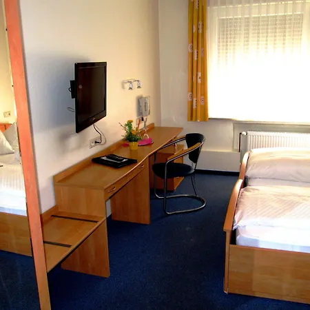 Am Selteltor Otel Wiesensteig