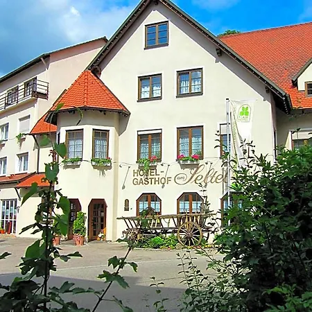 Am Selteltor 3* Wiesensteig