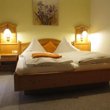 Am Selteltor 3* Wiesensteig